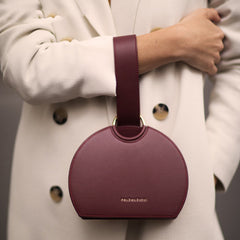 Parisian Style Minimalist Half-Moon Saddle Bag for Women