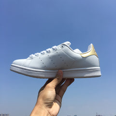 2018 Men's and Women's Casual Sneakers with Green Accents
