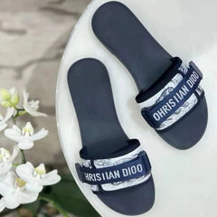 D Family Summer New Style Slip-On Flat Sandals