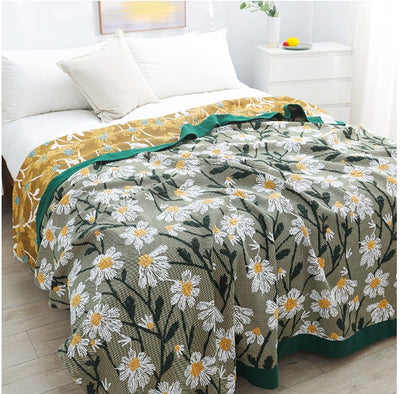 100% Cotton Blanket with Lawn Daisies (One Set)