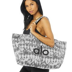 Alo Yoga Canvas Shoulder Bag for Gym and Shopping