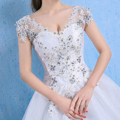 Luxury Spark Wedding Dress with Lace Appliques and Rhinestones