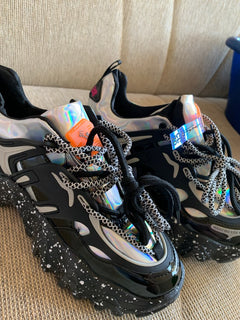 Trendy Women's Chunky Sole Sneakers with Colorful Sole