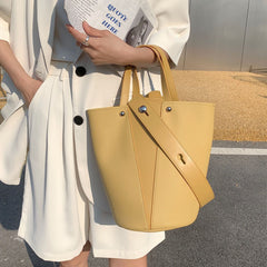 Cowhide Vegetable Tote Bag for Commuting and Leisure