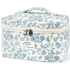 ZLFSRQ Floral Makeup Bag for Women Cotton Quilted Large Coquette Cosmetic Bag Cute Zipper Blue Flower Makeup Pouch for Purse Aesthetic Portable Travel Toiletry Bag Trendy Cloth Skincare Bag Organizer