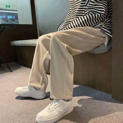 Comfortable Loose Fit Stretchy Men's Casual Sports Pants