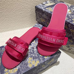 D Family Summer New Style Slip-On Flat Sandals