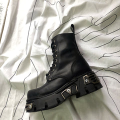 Chunky Sole Motorcycle Boots with Vintage Lace-Up Design