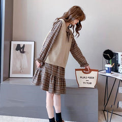 Japanese Style Sweet Long Sleeve Shirt with Ruffle Collar