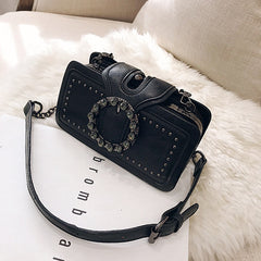Trendy Sequin Women's Shoulder Bag with Chain Strap