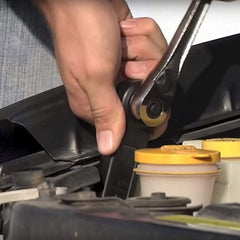Universal Extension Wrench for Versatile Use