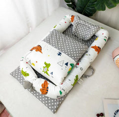 Foldable Portable Crib with Bionic Infant Mattress