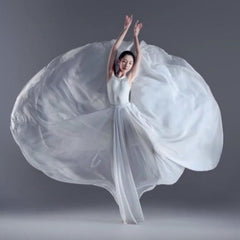Elegant Classical Dance Costume with Half-Length Skirt