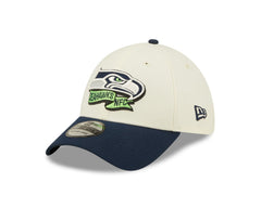 New Era Mens Cream/College Navy Seattle Seahawks 2022 Sideline 39THIRTY 2-Tone Flex Hat