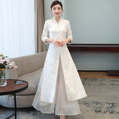 Retro Cotton Linen Qipao Dress with Seven-Point Sleeves